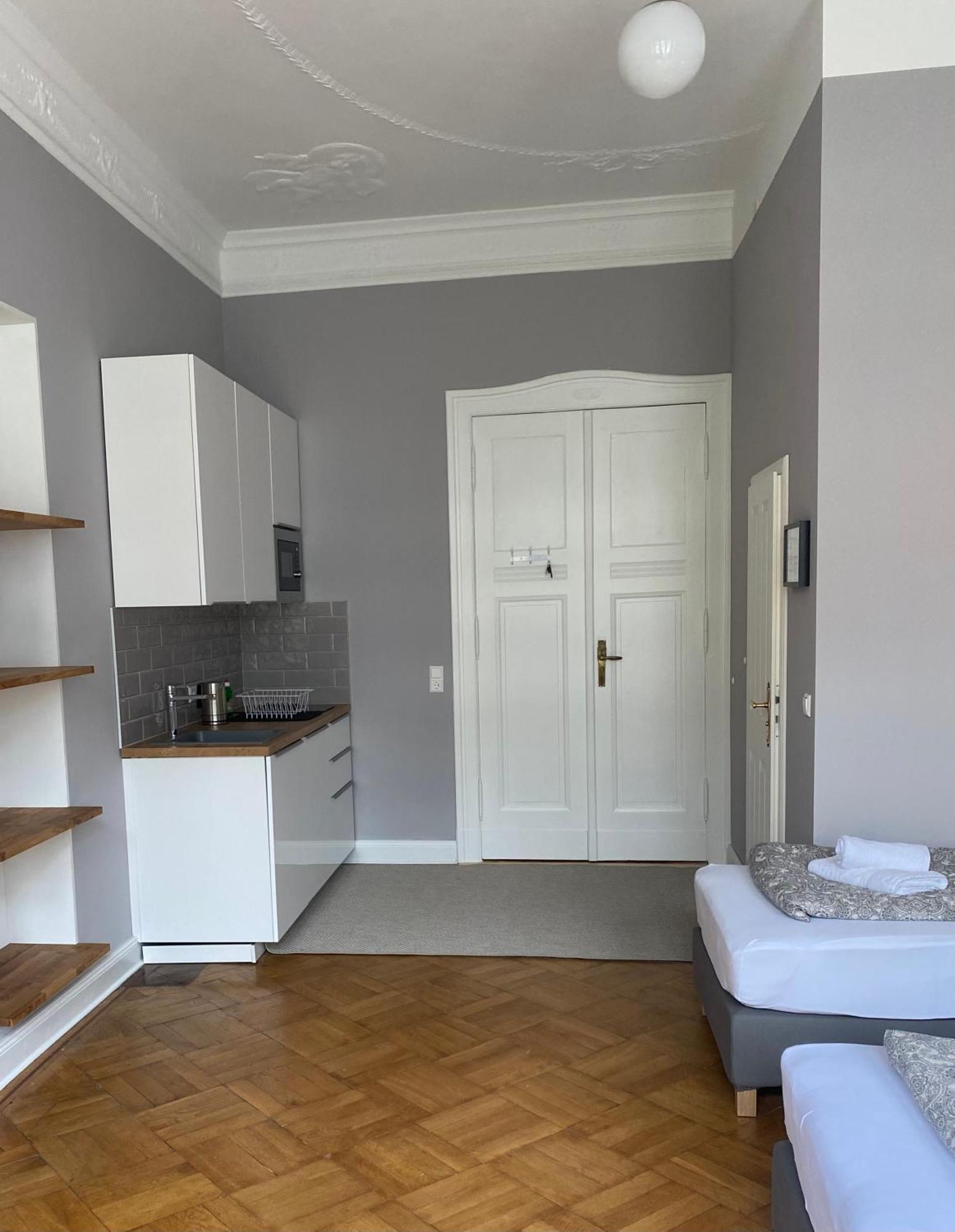 Bismarcks Berlin Apartment Exterior photo