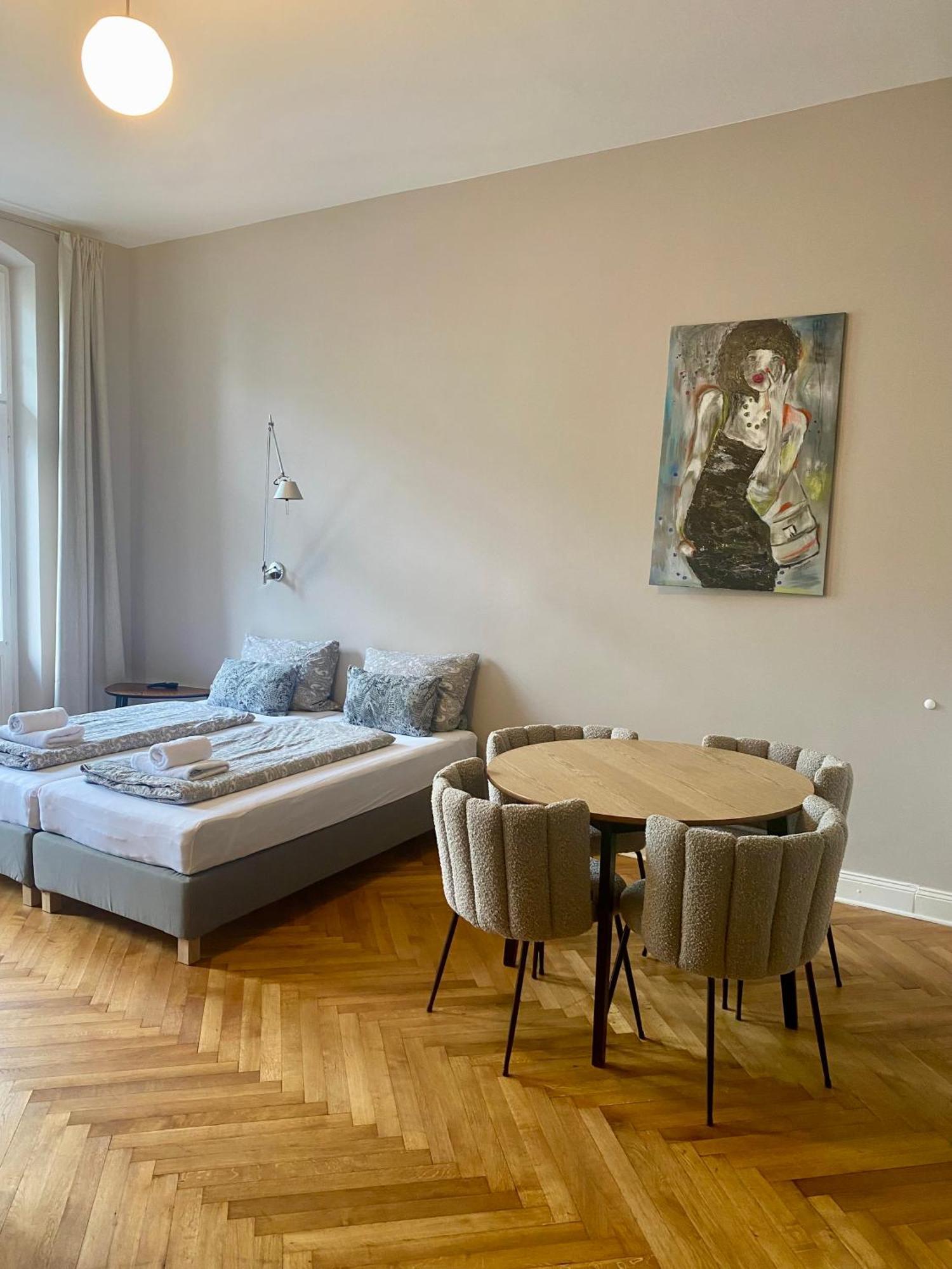 Bismarcks Berlin Apartment Exterior photo